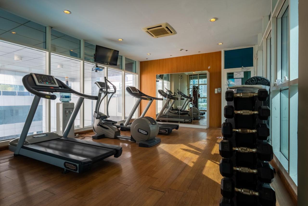 Gulf Oasis Hotel Apartments Fz Llc Dubai Bagian luar foto
