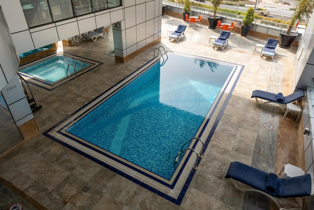 Gulf Oasis Hotel Apartments Fz Llc Dubai Bagian luar foto