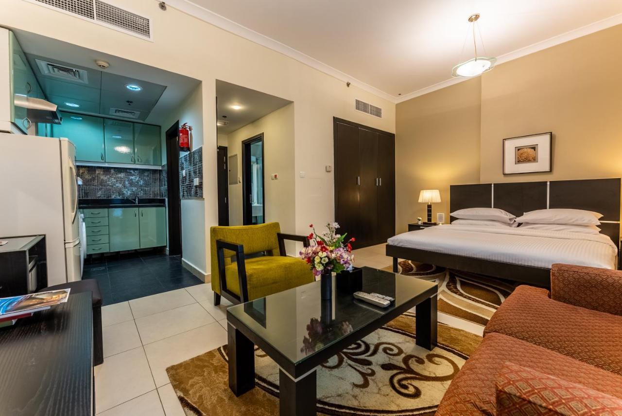 Gulf Oasis Hotel Apartments Fz Llc Dubai Bagian luar foto