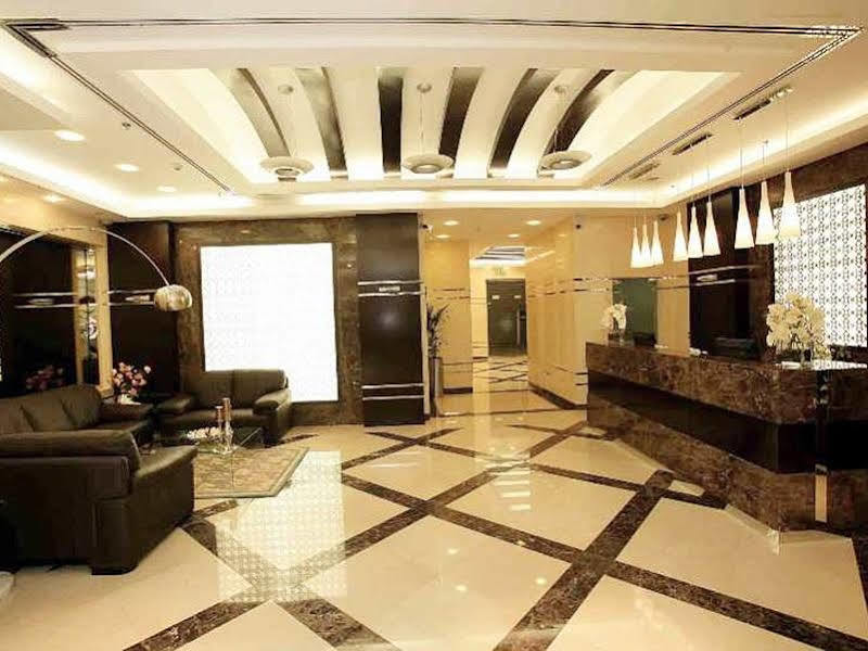 Gulf Oasis Hotel Apartments Fz Llc Dubai Bagian luar foto